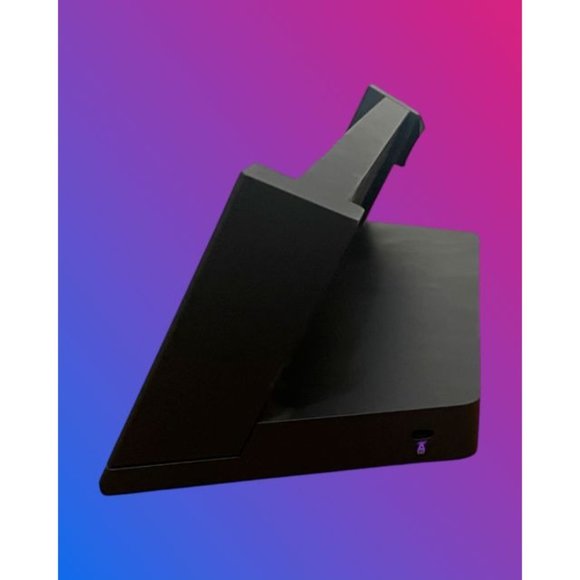 Docking Station for Surface Pro 3, Model: 1664, Open Box, No Pwr Supp. - Picture 4 of 16